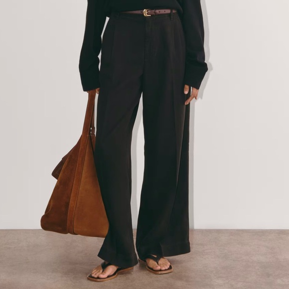 Everlane Pants - Everlane black pleated wide leg trousers 0 short smooth